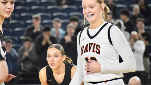 2023-24 Washington girls basketball, WIAA first round: Eastlake vs. Davis (Cheyenne Hull)